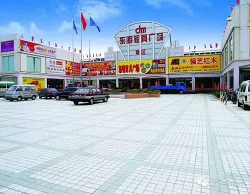 这些建筑选用了宏陶陶瓷